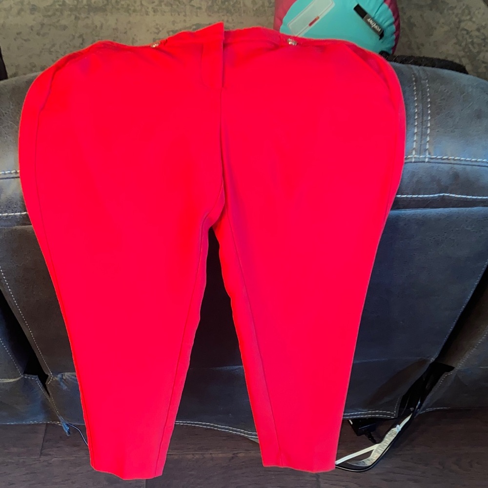 White House Black Market Red Ankle Pants